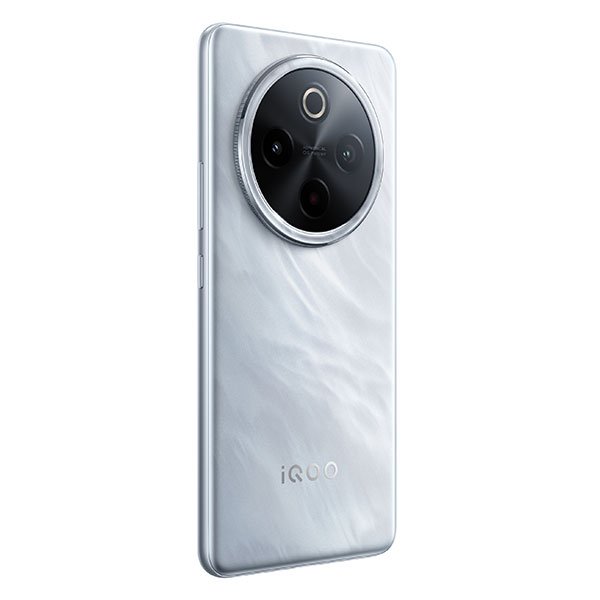 iQOO Z10 12/512GB - Silver